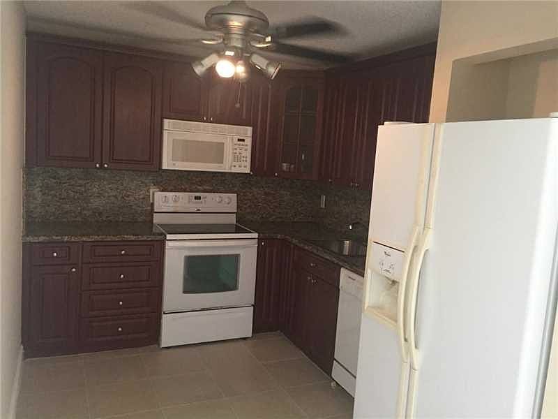 1st image of 10752 Royal Palm Blvd