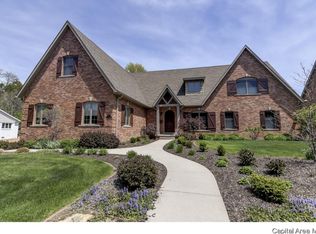 58 Oakmont Dr, Springfield, IL 62704