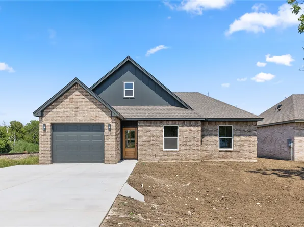 98 Arthur Ave, Mc Gregor, TX 76657