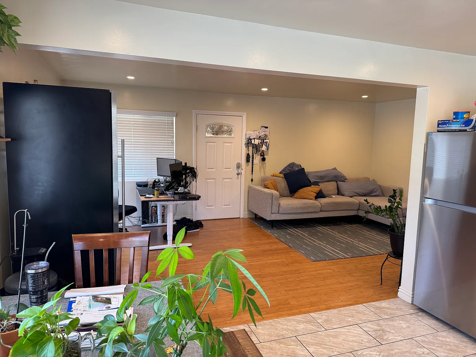 2 bed, 775 sqft, $2,850 — Photo 3