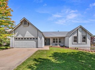 5 Rainbarrel Ct, O'Fallon, MO 63368