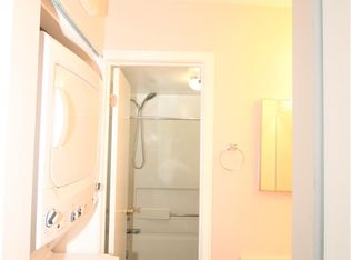 9734 Hellingly Pl, Montgomery Village, MD 20886