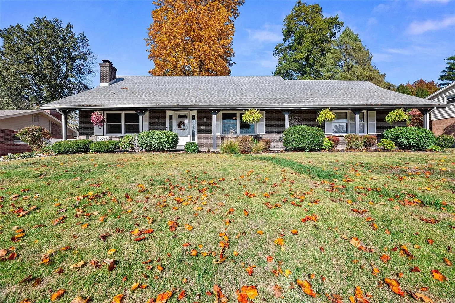 15 Shawnee Dr photo 1