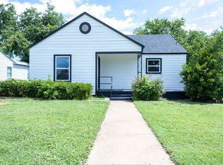 208 Hollywood St, Coleman, TX 76834