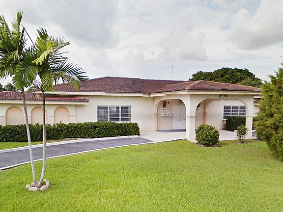 5th image of 4806 NW 50th Ct
