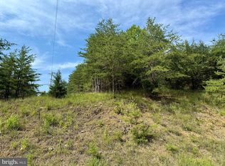 140 White Oak Trl, Bloomery, WV 26817