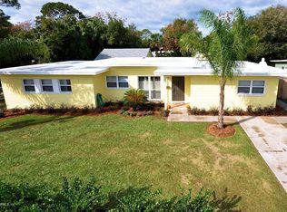 1704 Penman Rd, Jacksonville Beach, FL 32250