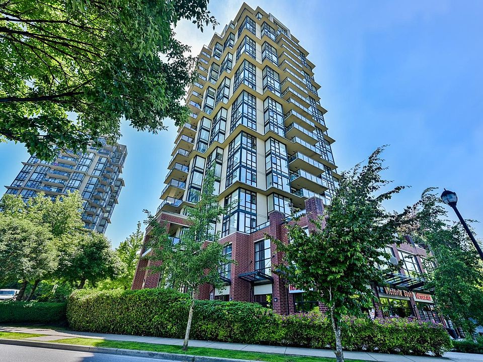 1st image of 15 E Royal Ave #901