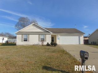 1812 Bridge St, Marion, IL 62959