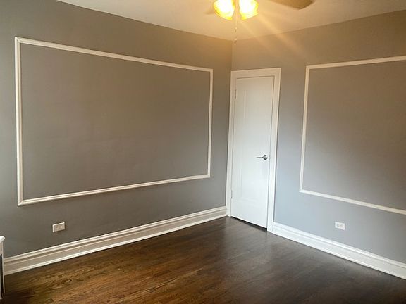 Master bedroom with entrance from bedroom to bathroom