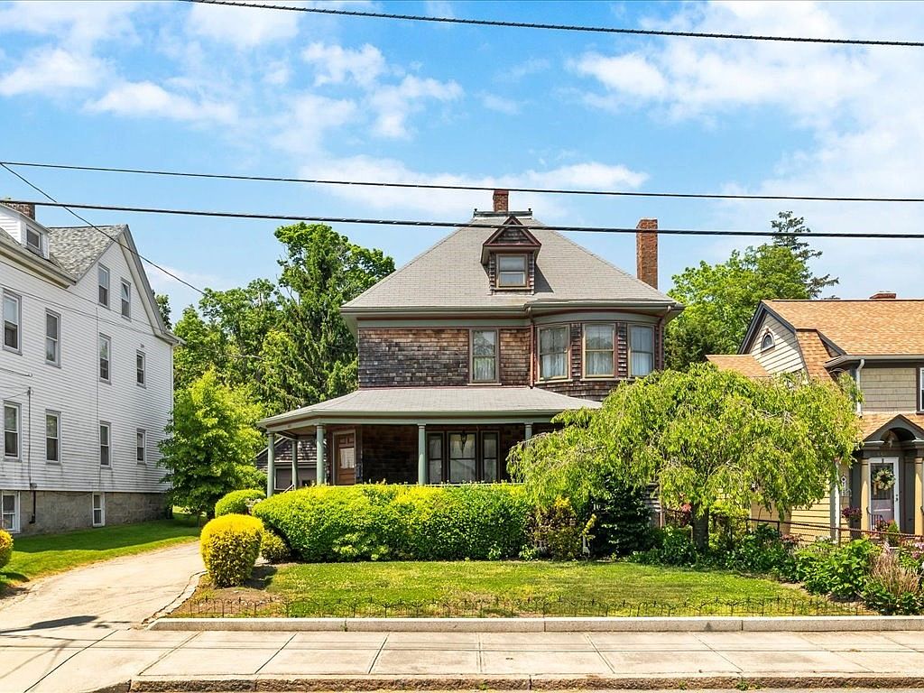 538 Hanover St, Fall River, MA 02720 Zillow