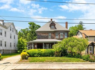 538 Hanover St, Fall River, MA 02720
