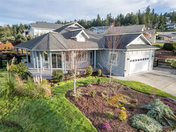 21 American Eagle Drive, Sequim, WA 98382
