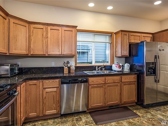 5th image of 9356 11th St NE #20
