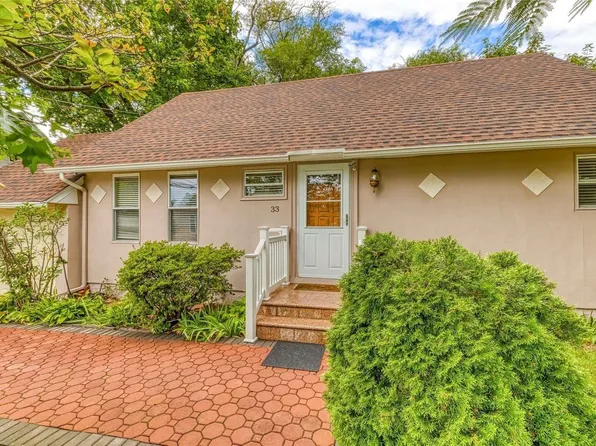 33 Cumberland Avenue, Great Neck, NY 11020