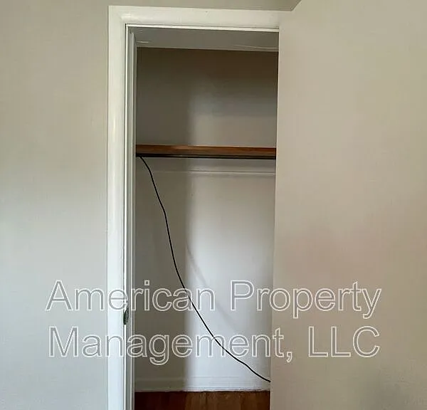 523 E Duncan St — Photo 28