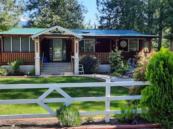 7627 Logsdon Lane, Concrete, WA 98237