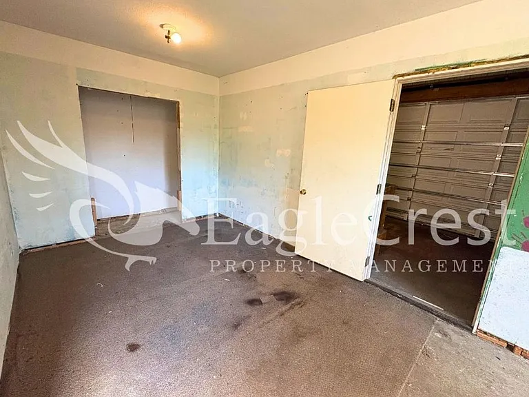 532 Washington St — Photo 26