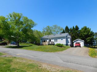 29 Summit St, Limestone, ME 04750