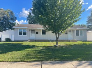 1242 Hollywood St NE, Grand Rapids, MI 49505