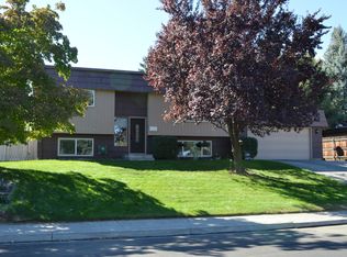 1943 Forest Ave, Richland, WA 99354