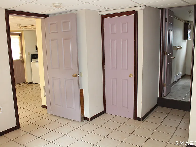 209 S Orchard St — Photo 5