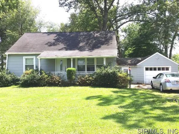 1006 W Old Route 15, Ashley, IL 62808