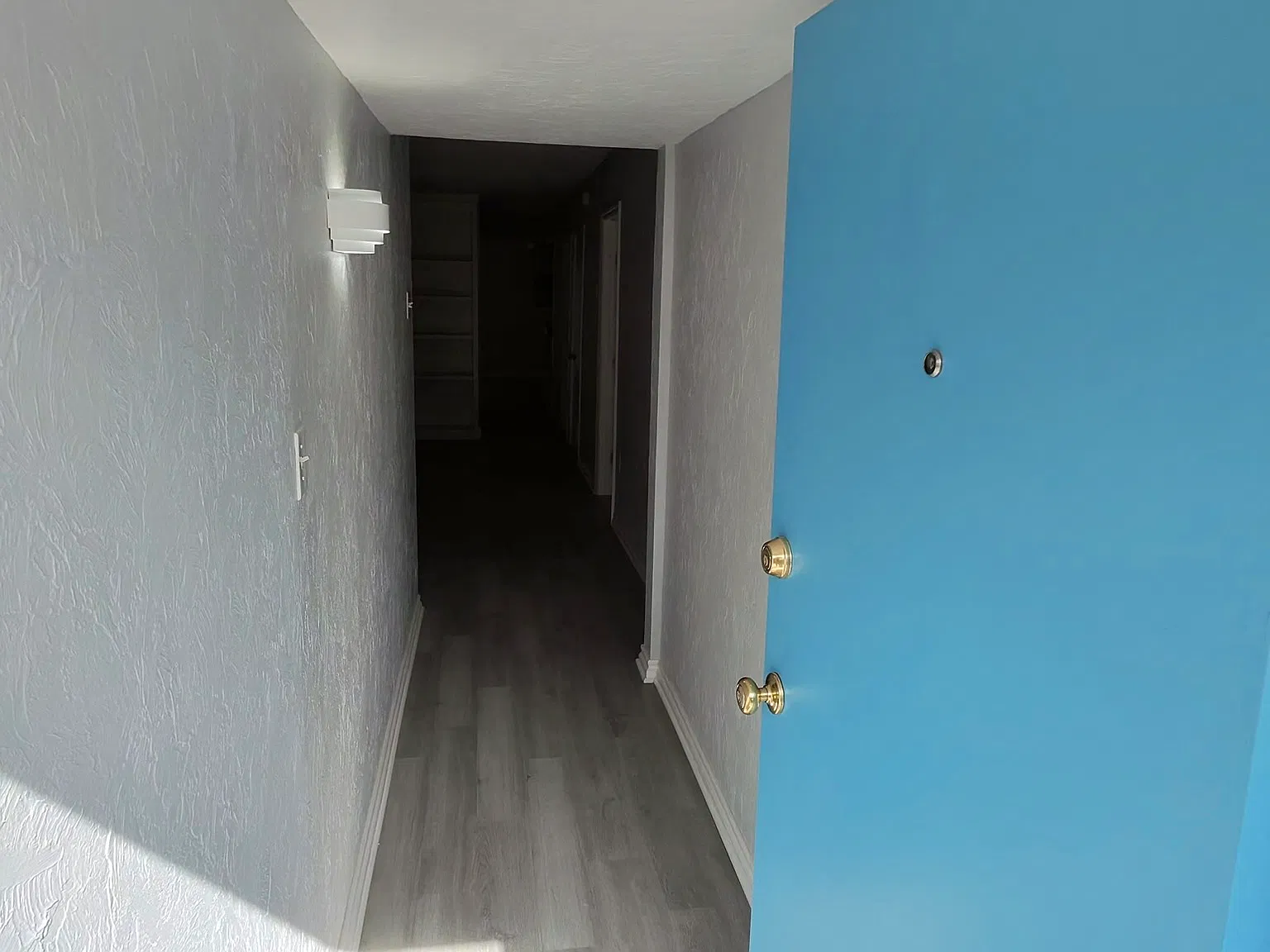 3 bed, 1702 sqft, $1,800 — Photo 3