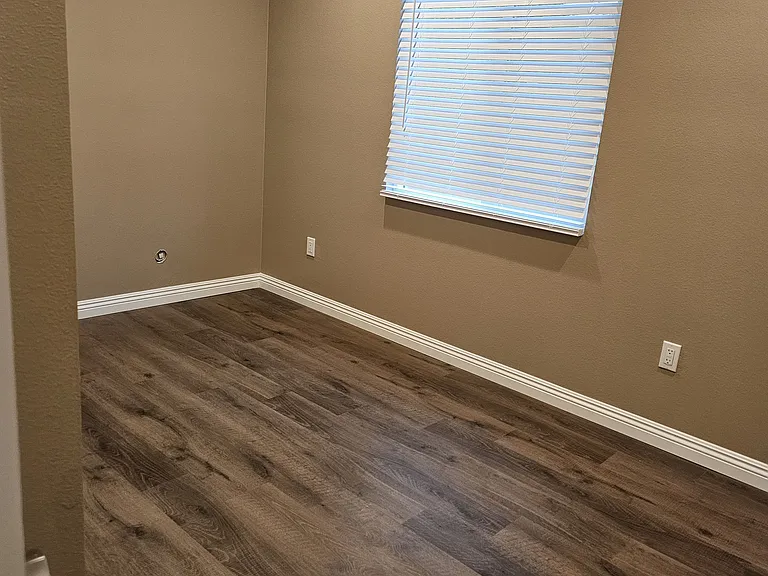 2615 Louise Ave #B — Photo 19