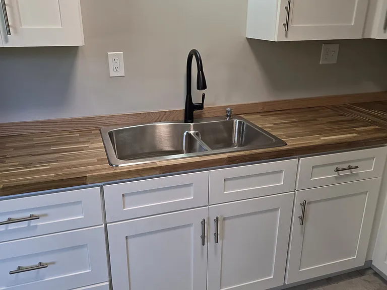101 S Church St #3 — Photo 7
