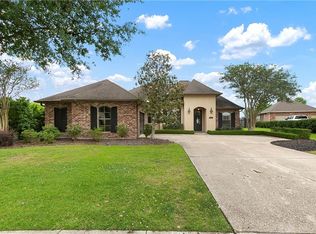 103 Lac Cypriere Dr, Luling, LA 70070