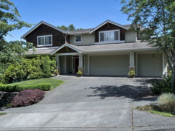 3rd image of 1940 4th St