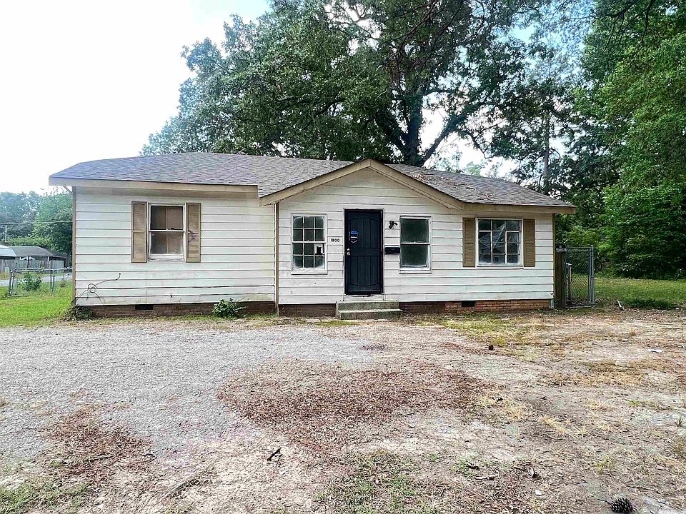 1st image of 1800 W 30th Ave