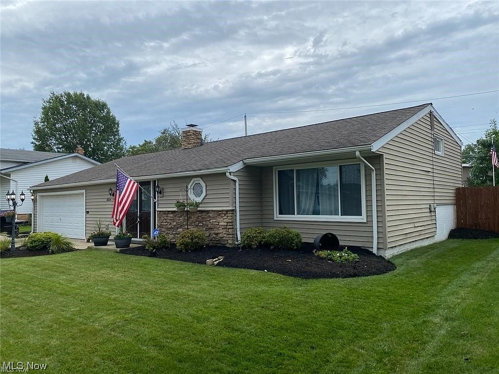 6654 Crenshaw Dr, Parma Heights, OH 44130 Zillow