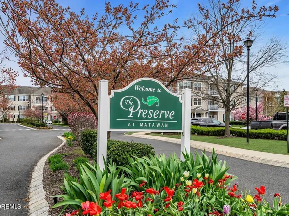 521 Sloan Ct, Matawan, NJ 07747