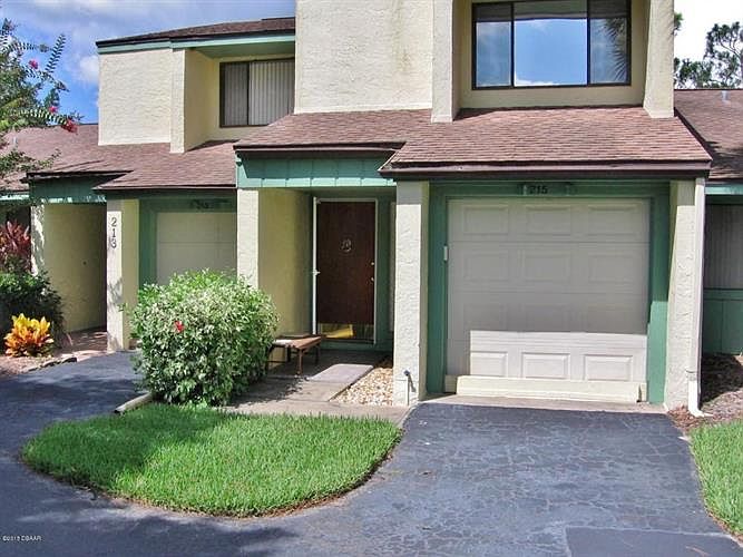 1st image of 215 Club House Blvd