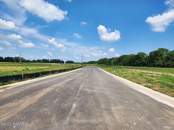 5th image of 4401 Interstate Highway 49 South Service Rd