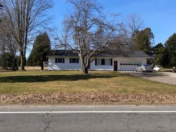 5255 N Williamston Rd, Williamston, MI 48895