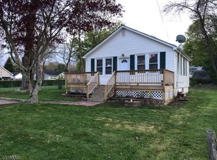 48 Outlook Ave, Budd Lake, NJ 07828