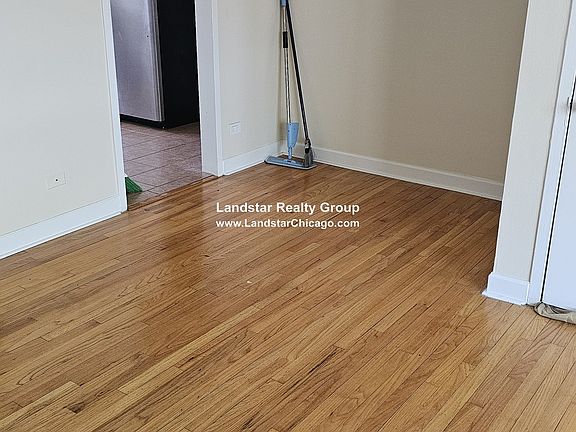 2nd image of 6107 N Seeley Ave APT 2E