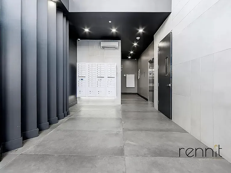 676 New York Ave #PENTHOUSE — Photo 6