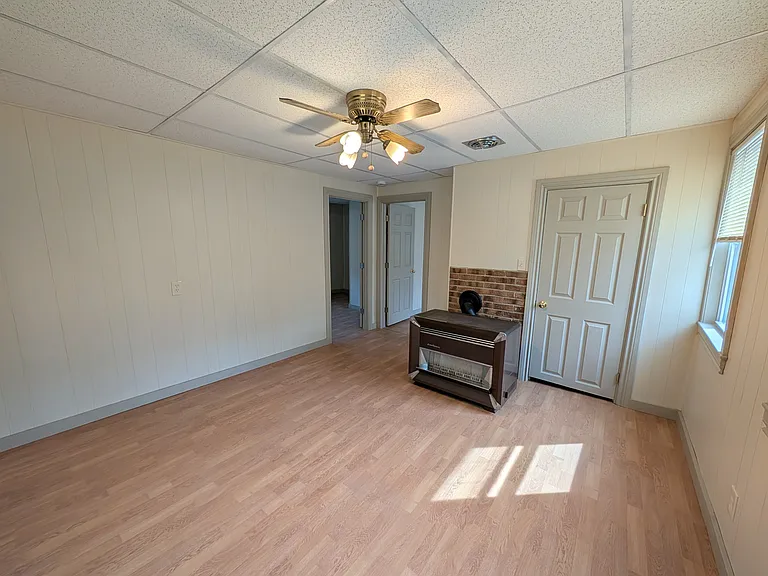 698 Charles St #1 — Photo 6