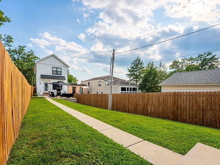 6507 Nashville Ave — Photo 26