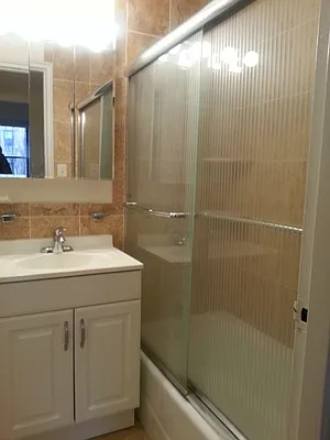 Rented by Lander Real Estate | media 9