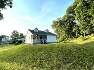 425 Pollard Rd, Ashland, KY 41101