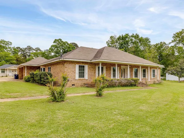 1205 S Hudson Ave, Jonesboro, LA 71251