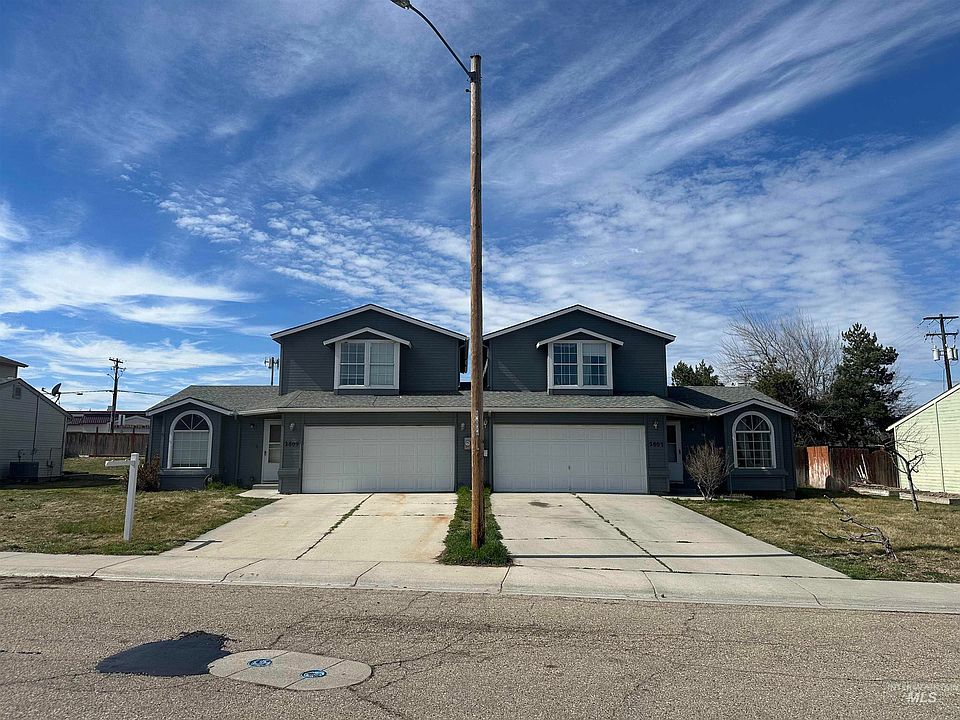 1st image of 2807 & 2809 Laurel Way