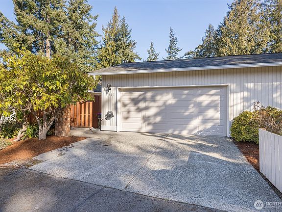 2nd image of 156 C Hilltop Drive