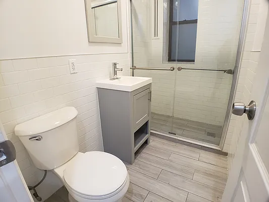 Rented by Keller Williams NYC | media 13