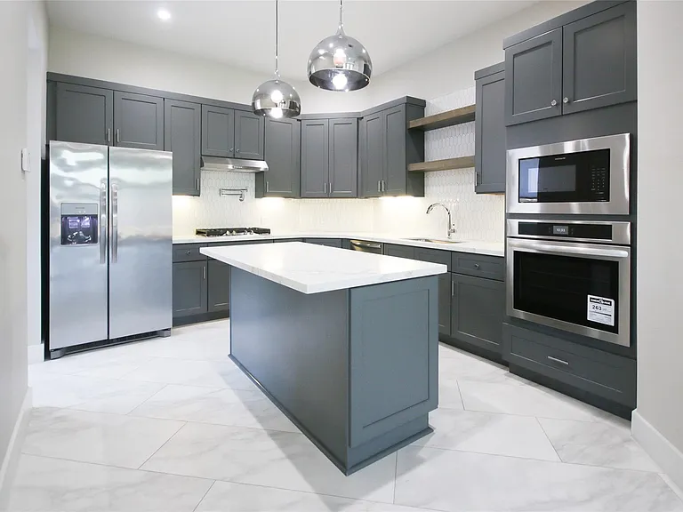 5113 Hershe St #B — Photo 9